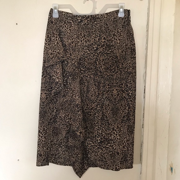 1. State Leopard Print Skirt - Picture 4 of 7